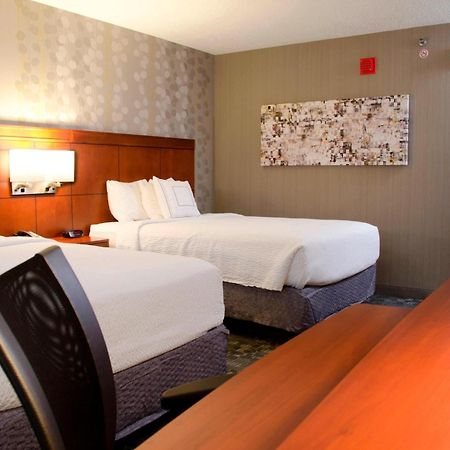 Hotel Courtyard Waterbury Downtown Esterno foto