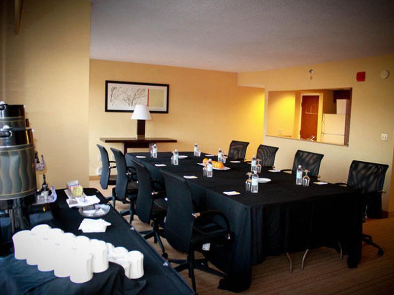 Hotel Courtyard Waterbury Downtown Esterno foto