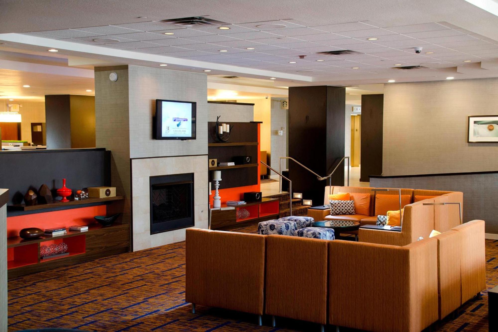 Hotel Courtyard Waterbury Downtown Esterno foto